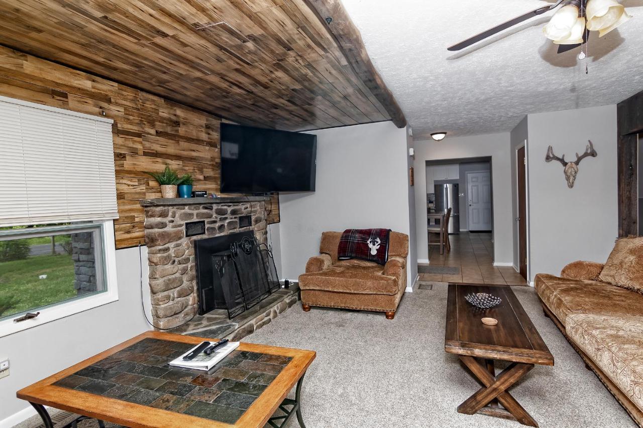 Camelback Rd Rancher- On One Acre & Near Attractions تانيرسفيل المظهر الخارجي الصورة
